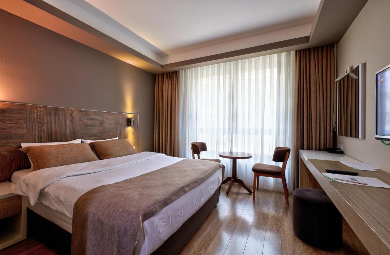 Hotel Arus