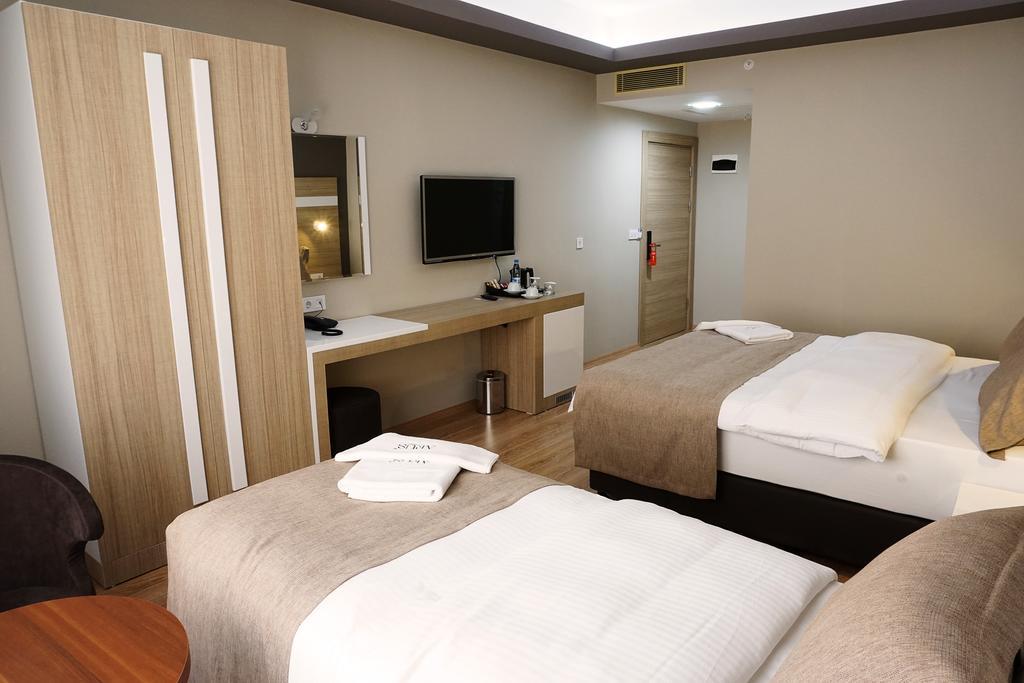 Arus Hotel