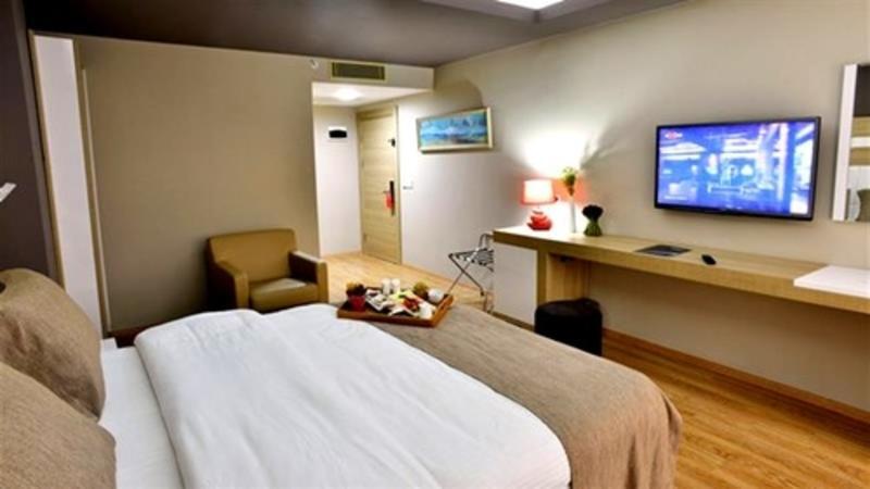 Arus Hotel